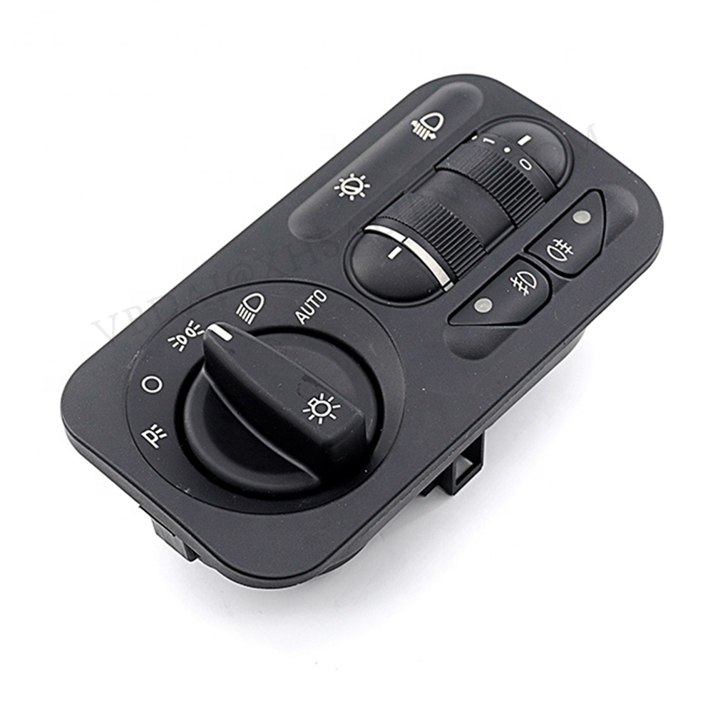    로우 커버 A2R23.3769010 142.3769-01 